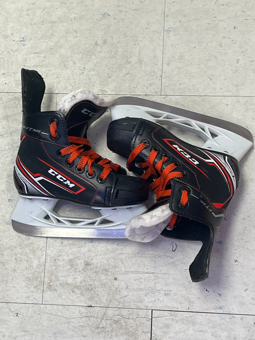 Used CCM JetSpeed FT340 Size 10 Youth Skates