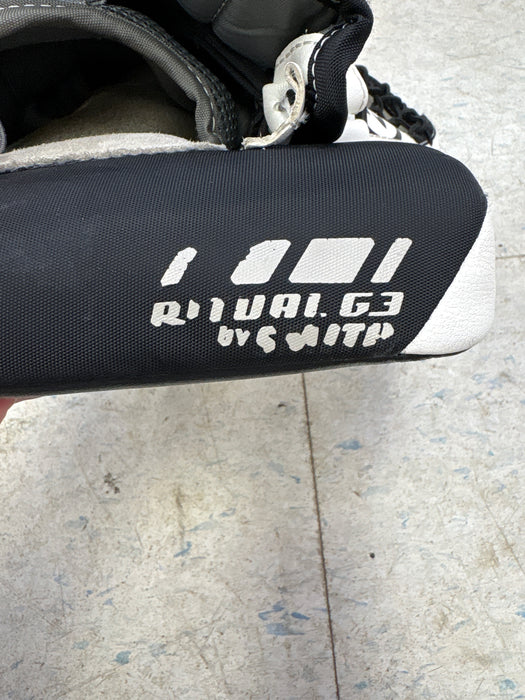 Used Warrior Ritual G3 Youth Catcher Regular