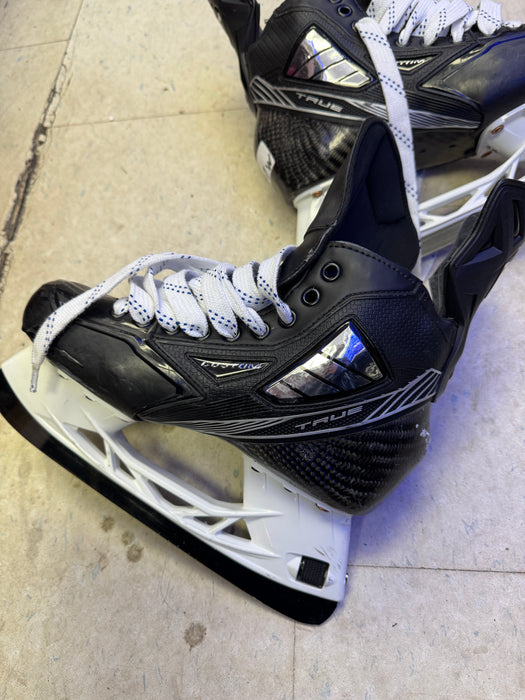 Pro Stock Used True Custom Skates 7W “48”