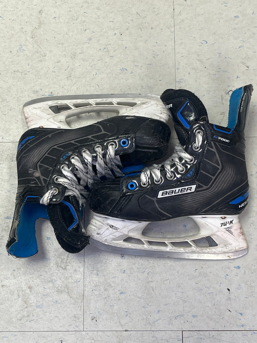Used Bauer Nexus N7000 Size 3 Skates