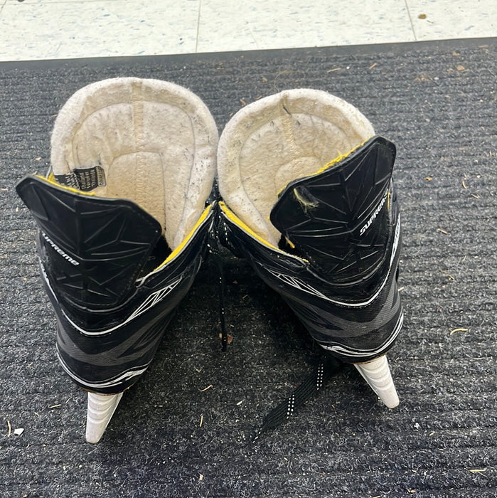 Used Bauer Supreme s160 Size 4.5 Player Skates
