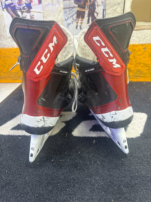 Used CCM JetSpeed FT485 Size 10.0R Skates