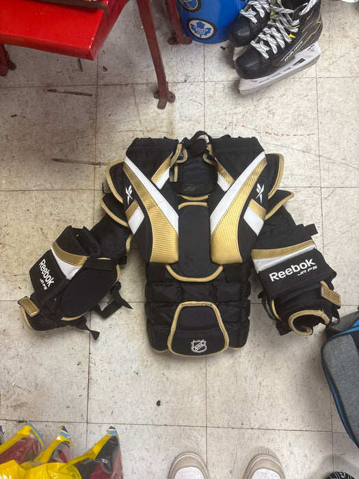 Used Reebok Jr PS Goalie Chest Protector Size Junior Large