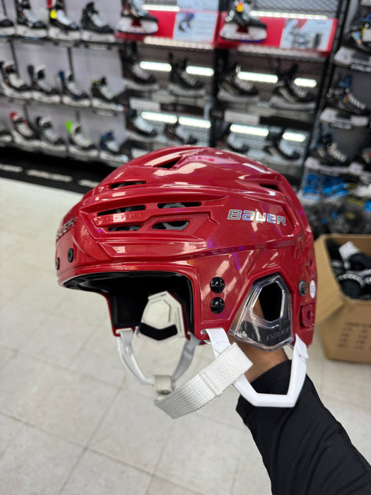 Used Demo Bauer RE-AKT 3D Helmet Medium Red