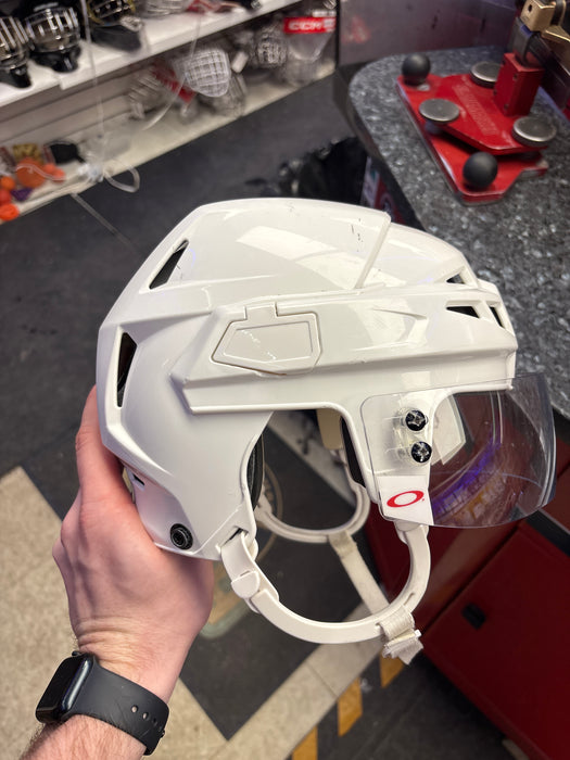 Used CCM V08 Senior Medium Helmet
