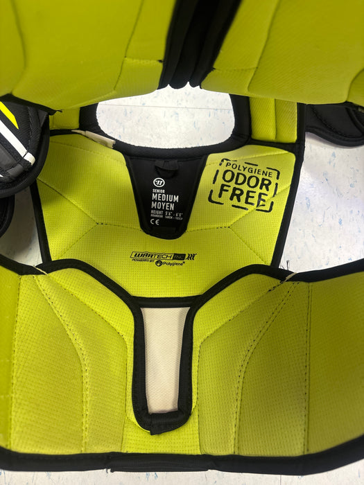 Used Warrior Alpha LX Pro Senior Medium Shoulder Pad