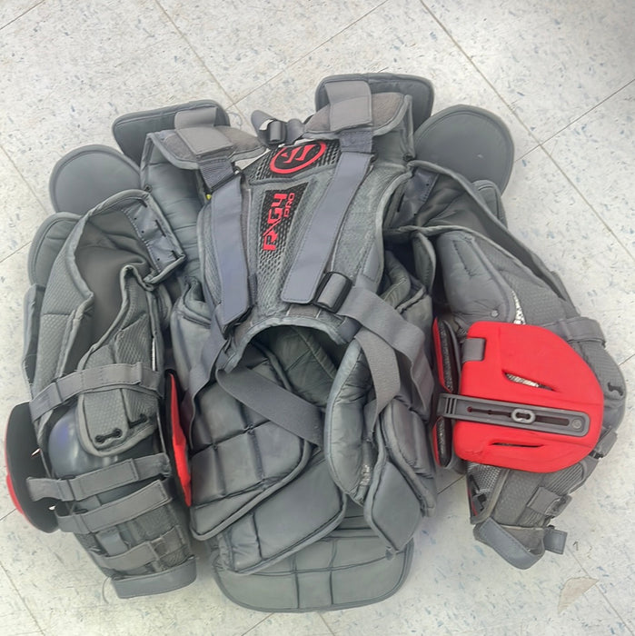 Creows Protector Rws Lp Used Warrior R/G4 Pro Senior Medium Chest Protector — Crow's Sports Hockey