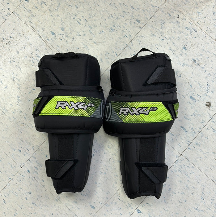 Uses Warrior R/X4 E+ Intermediate Knee Pads