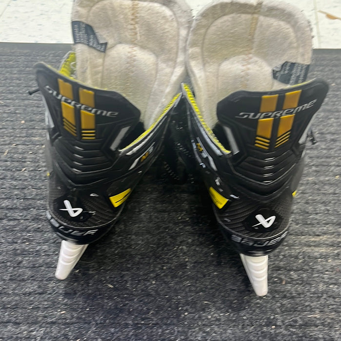 Used Bauer Supreme M3 Size 5.5 Player Skates