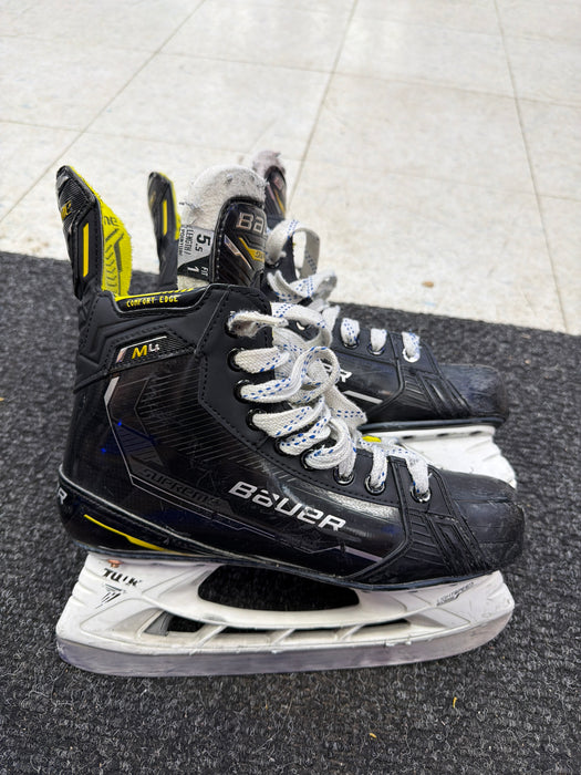 Used Bauer Supreme M4 Size 5.5 Fit 1 Skates
