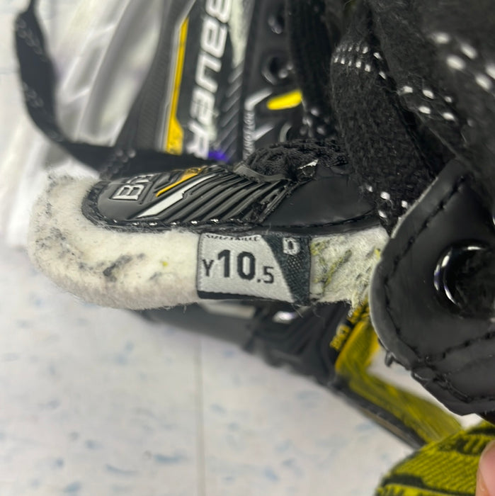 Used Bauer Supreme M4 Size 10.5 Youth Player Skates
