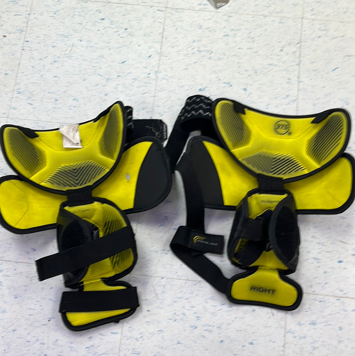 Used Bauer Supreme 37.5 Senior Knee Pads