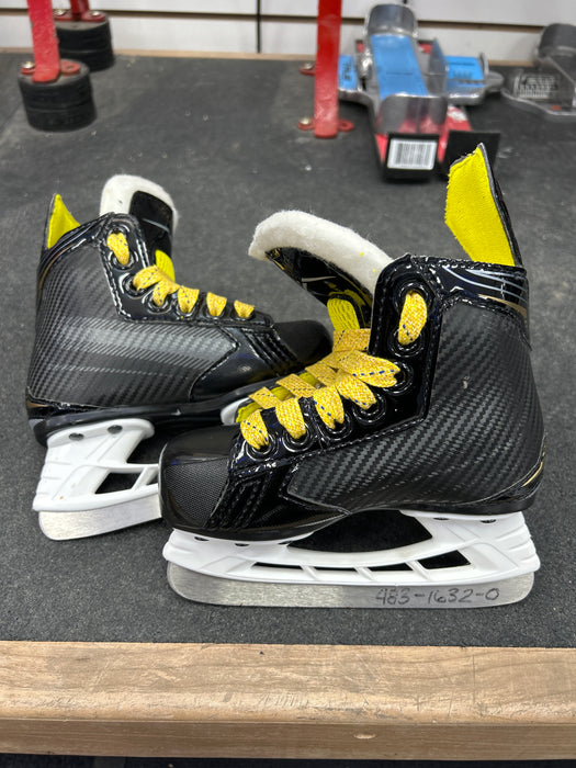 Used Bauer Supreme S27 Player Skates 8.0Y