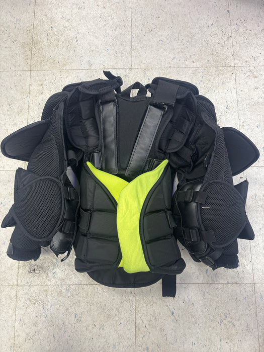 Used Warrior R\X4E Goal Chest Protector Junior Size Extra Large