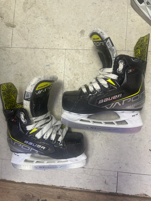 Used Bauer Vapor 3X Size 10 Youth Skates