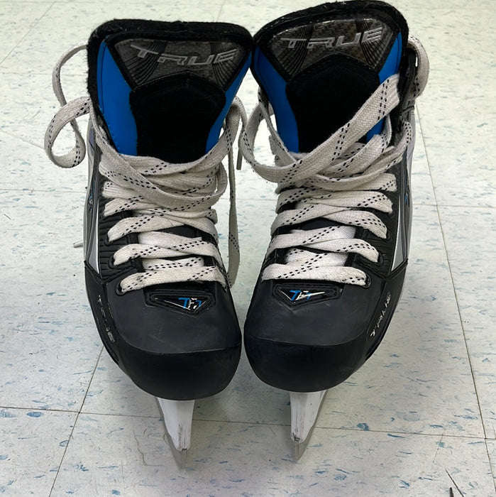Used True TF7 Size 5.5 Goal Skates
