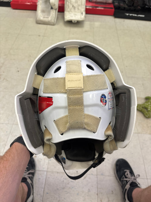 Used Bauer Profile 930 Senior Medium/Large Goal Mask