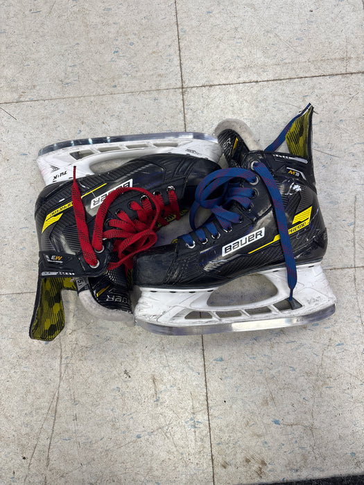 Used Bauer Supreme M3 Size 5.5 EE Skates