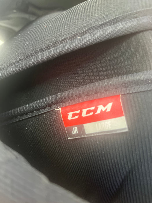 Used CCM Tacks 9060 Junior Large Shoulder Pads