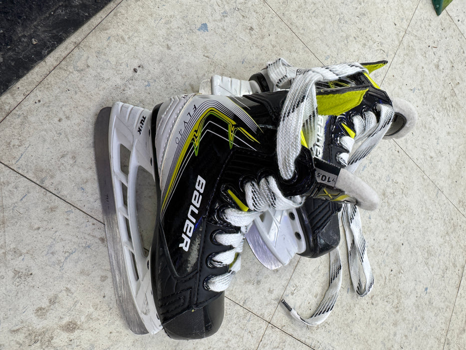 Used Bauer Vapor Fly40 Youth Skates 10.5D