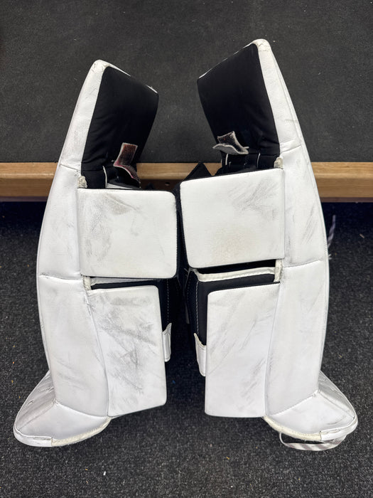 Used Brian’s NetZero Goalie Pads Size 25”