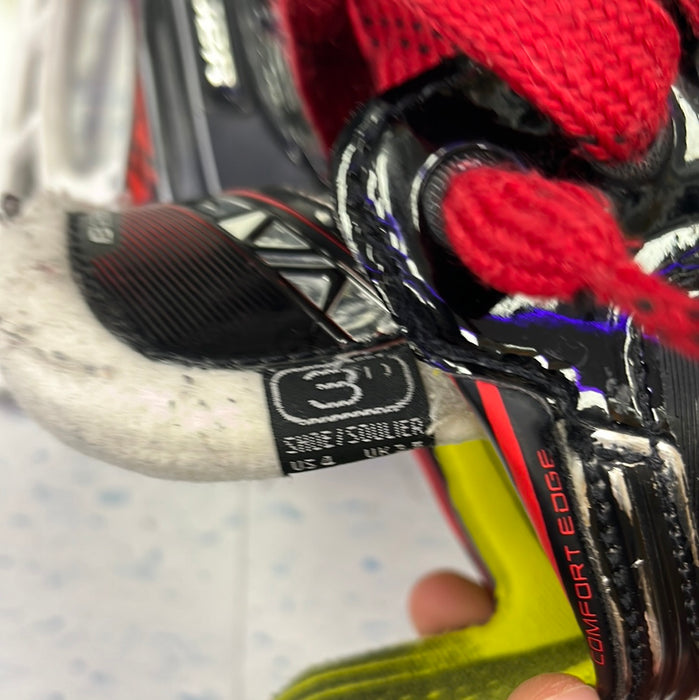 Used Bauer Vapor X2.9 Size 3 Player Skates