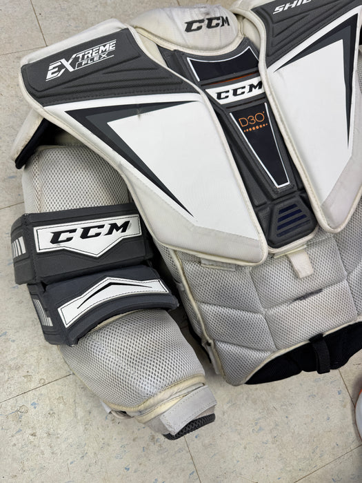 Used CCM Pro Stock SHIELD II Chest Protector Senior X-Large