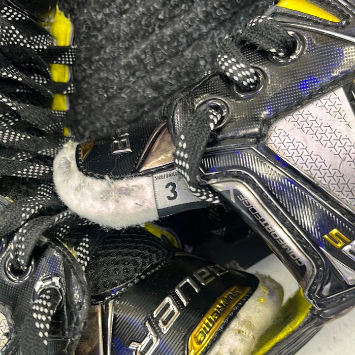 Used Bauer Supreme 3S Size 3 Player Skates