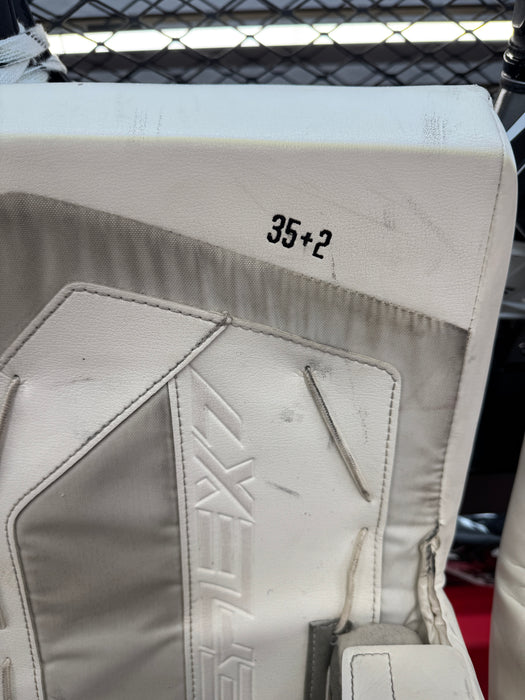 Used CCM EFlex 7.9 Goalie Leg Pads Senior 35" + 2"
