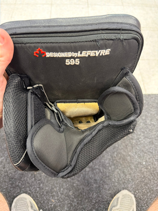 Used True Catalyst 9x3 Senior Blocker