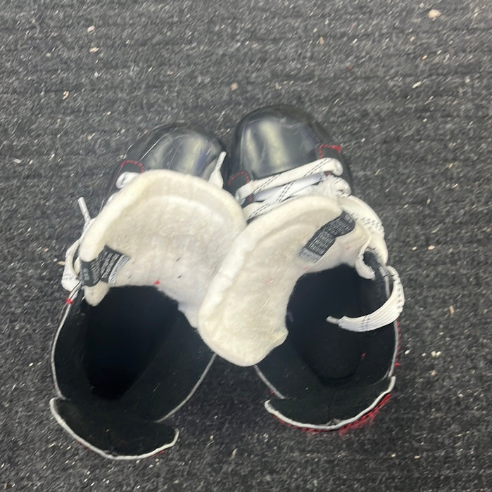 Used Bauer Vapor X300 Size 12 Youth Player Skates