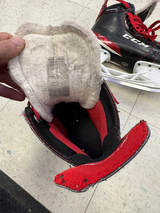Used CCM FT475 Skates 6.0D
