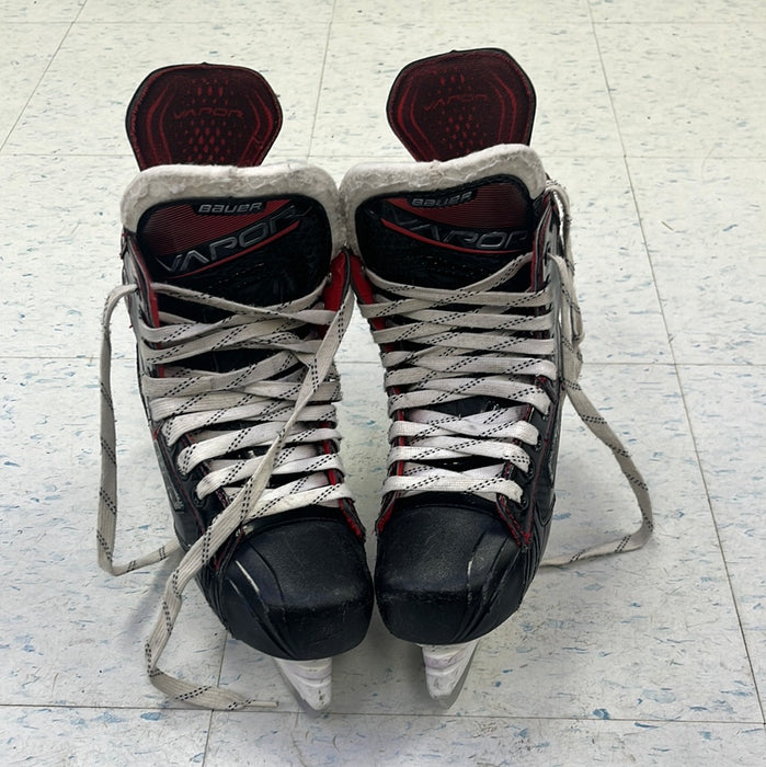 Used Bauer Vapor X2.7 Size 4 Player Skates