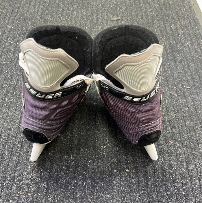 Used Bauer Vapor VI Size 3 Player Skates