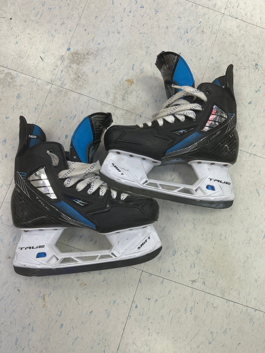 Used True TF9 Intermediate Player Skates