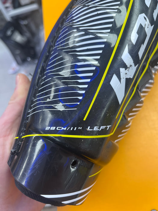 Used CCM Tacks 9040 11" Shin Pads