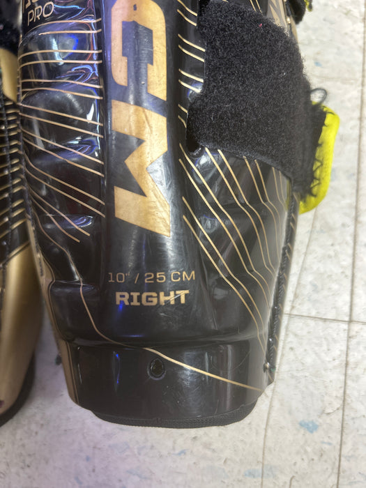 Used CCM Tacks AS-V Pro Junior Shin Guards