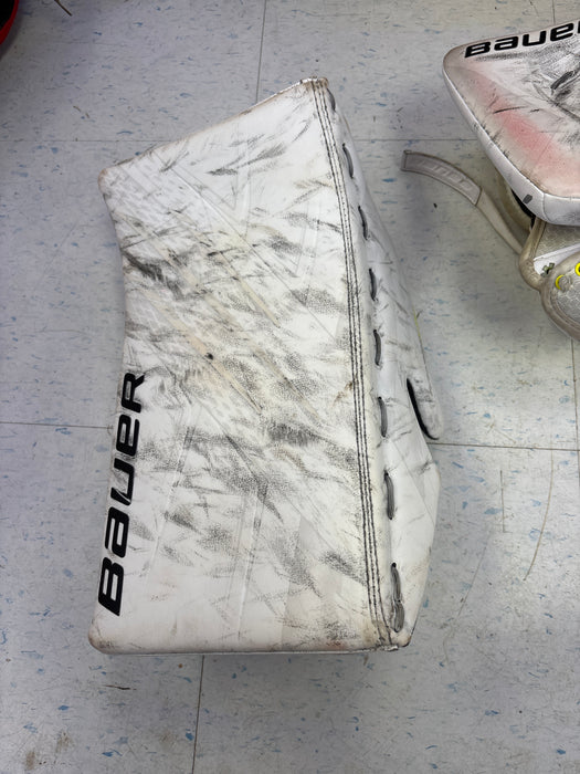 Used Bauer Vapor Hyperlite Senior Catcher and Blocker Set