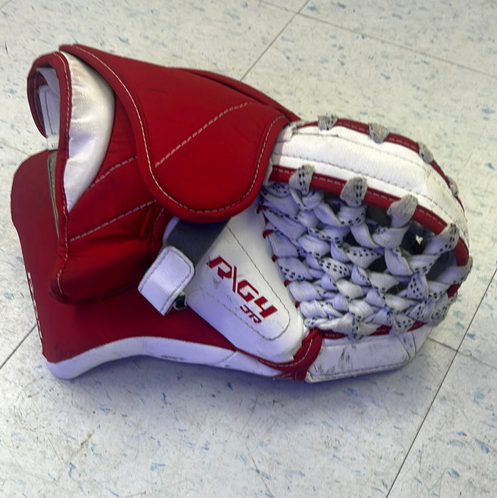 Used Warrior R/G4 Junior Catcher