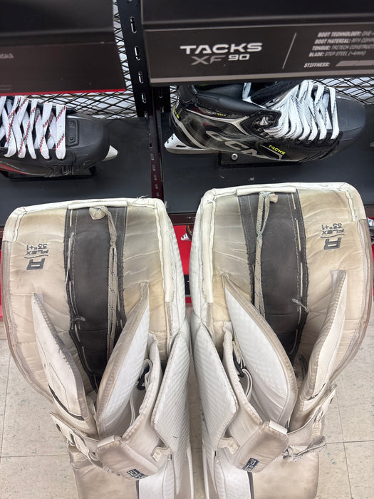 Used Brian’s Iconik 33+1 Senior Goal Pads