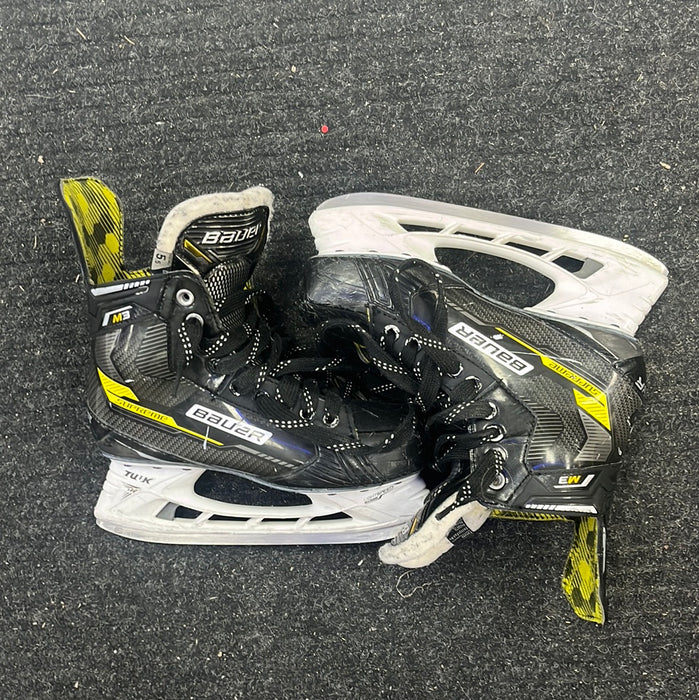Used Bauer Supreme M3 Size 5.5 Player Skates