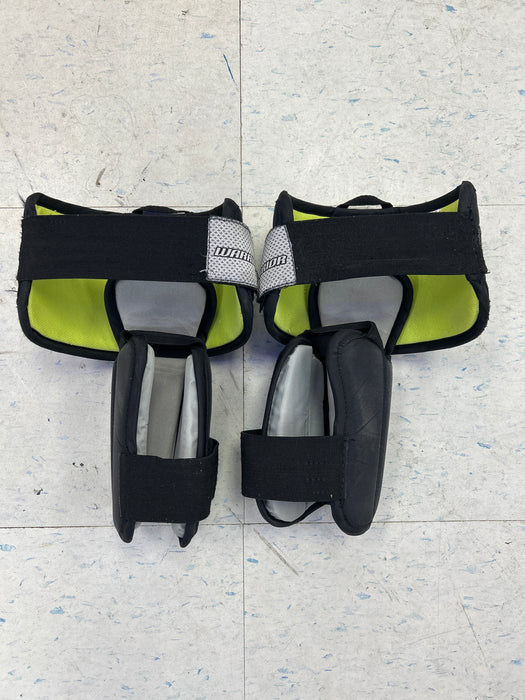 Used Warrior Ritual X4 E Junior Goal Knee Pads