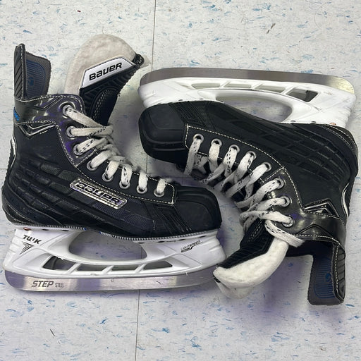 Used Bauer Nexus 7000 Size 5 Player Skate