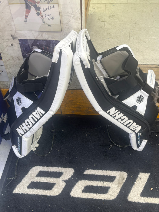 Used Vaughn V9 24+2 Goal Pads