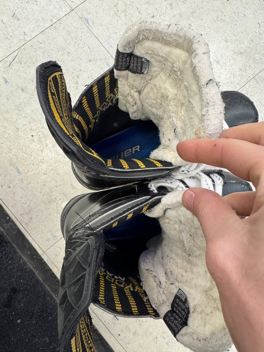 Used Bauer Supreme LTX PRO+ Skates 6.0D