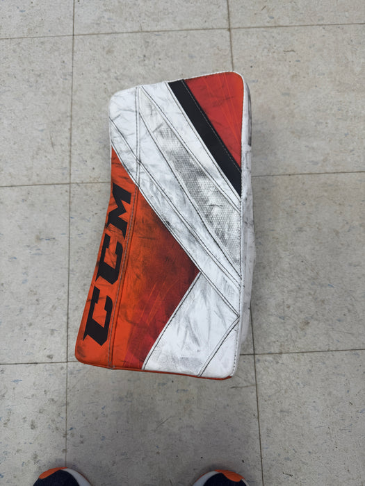 Used CCM Pro Stock EFLEX 5 Blocker 'SUCHANEK' Senior