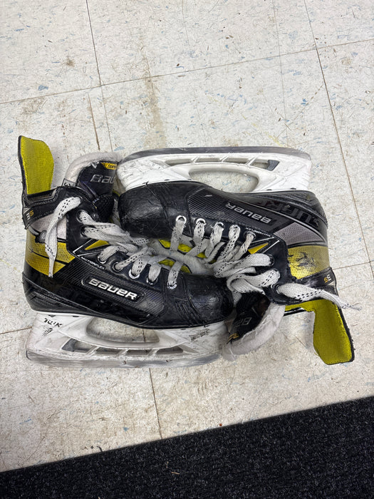 Used Bauer Supreme 3s 3.5EE Skates
