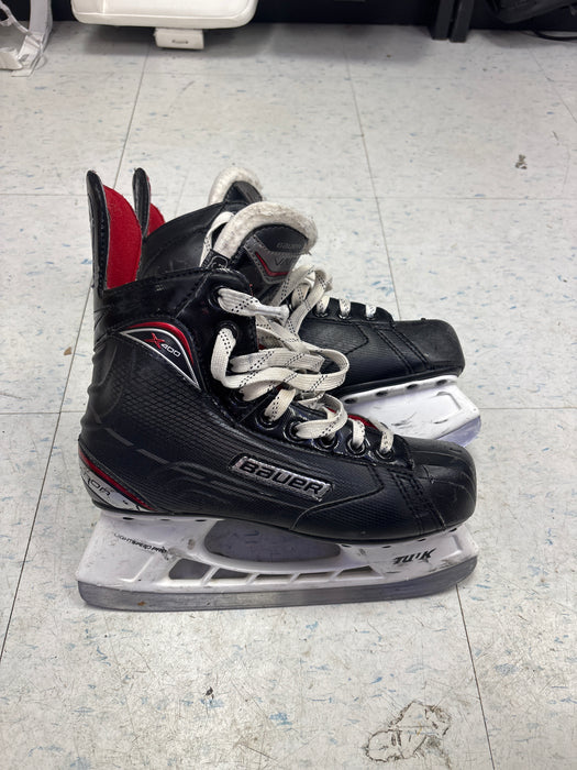 Used Bauer Vapor X400 Size 5.0 Skates