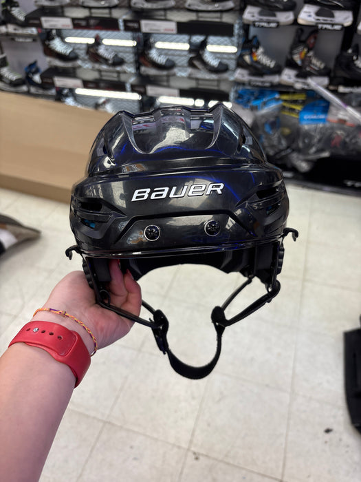 Used Bauer ReAkt 55 Senior Medium Helmet CERTIFIED