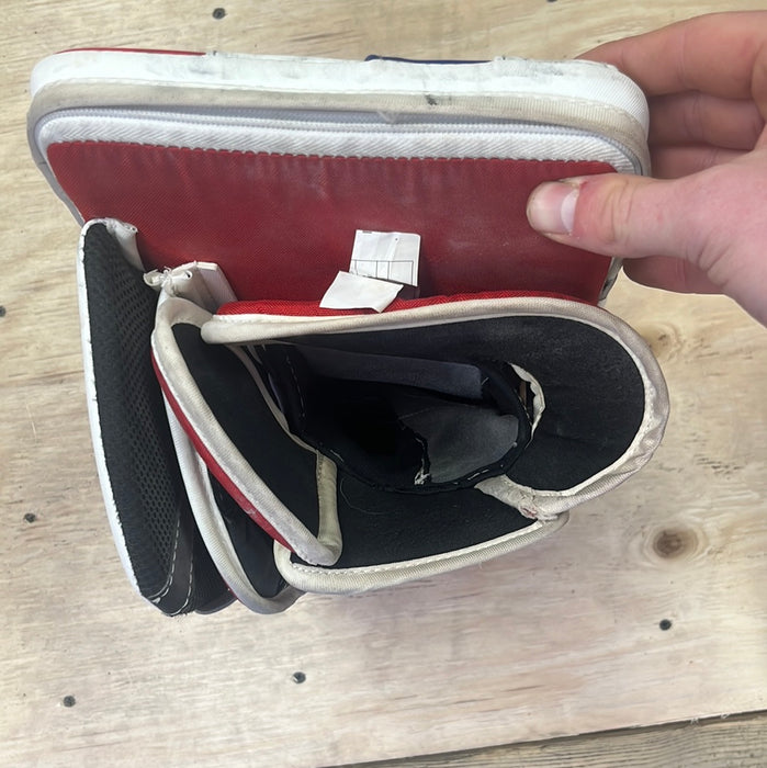 Used CCM Axis 1.9 Intermediate Blocker